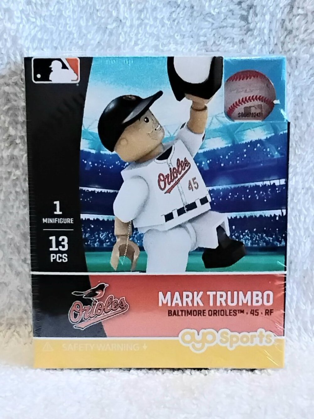 3/$25 Sealed 2016 MLB Mark Trumbo Mini Figure Gen 5-Series 1 by OYO Sports!!